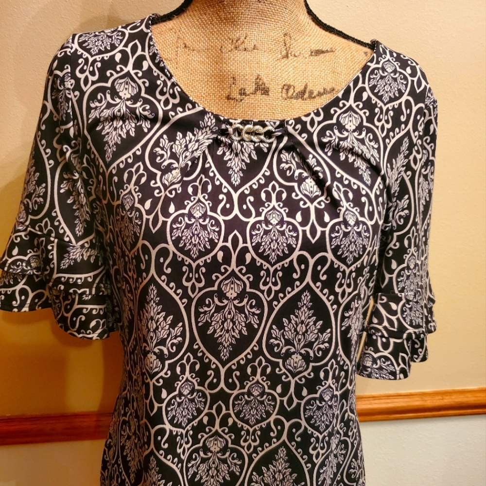 Women's size Small Shirt